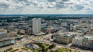 Warszawa z lotu ptaka. Nad miastem trwały specjalne przeloty. Efekty zobaczymy już wkrótce