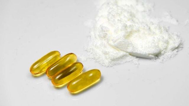 White Collagen powder from sea fish extract and fish oil pills  isolated on white background
alternative, background, bodybuilding, breakfast, capsule, closeup, collagen, diet, drink, energy, fish, fish oil, fitness, food, gel, growth, health, healthy, isolate, isolated, lifestyle, liver, liver oil, measure, mixing, multivitamin, muscle, nutrition, nutritional, plastic, powder, power, product, protein, shake, supplement, tasty, vitamin, vitamin c, wellness, whey, white, yellow