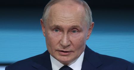 Media: Putin przygotowuje opinię publiczną na atak na kraje bałtyckie
