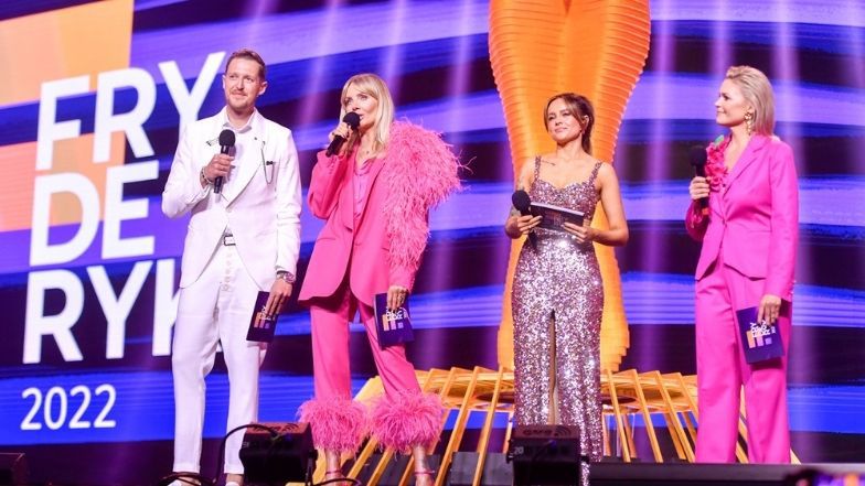 Fryderyki 2022. Gwiazdy pozują na czerwonym dywanie