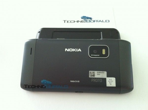 Nokia N9 (N8-01?) - nowe informacje, zdjęcia i wideo 6