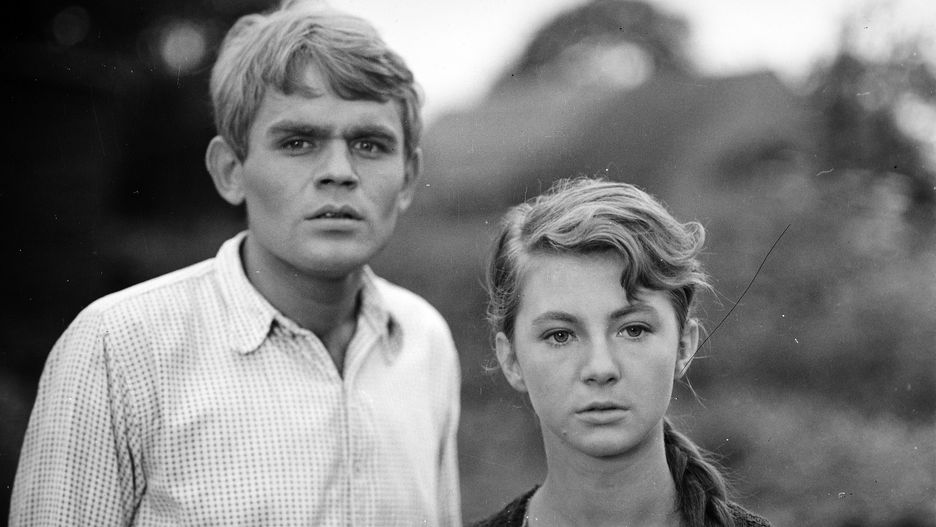 Kadr z filmu "Sami swoi" (1967