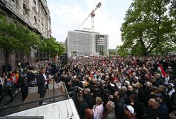 Tysiące Węgrów wyszło na ulice Debreczyna. Nowy lider wyprze Orbana?