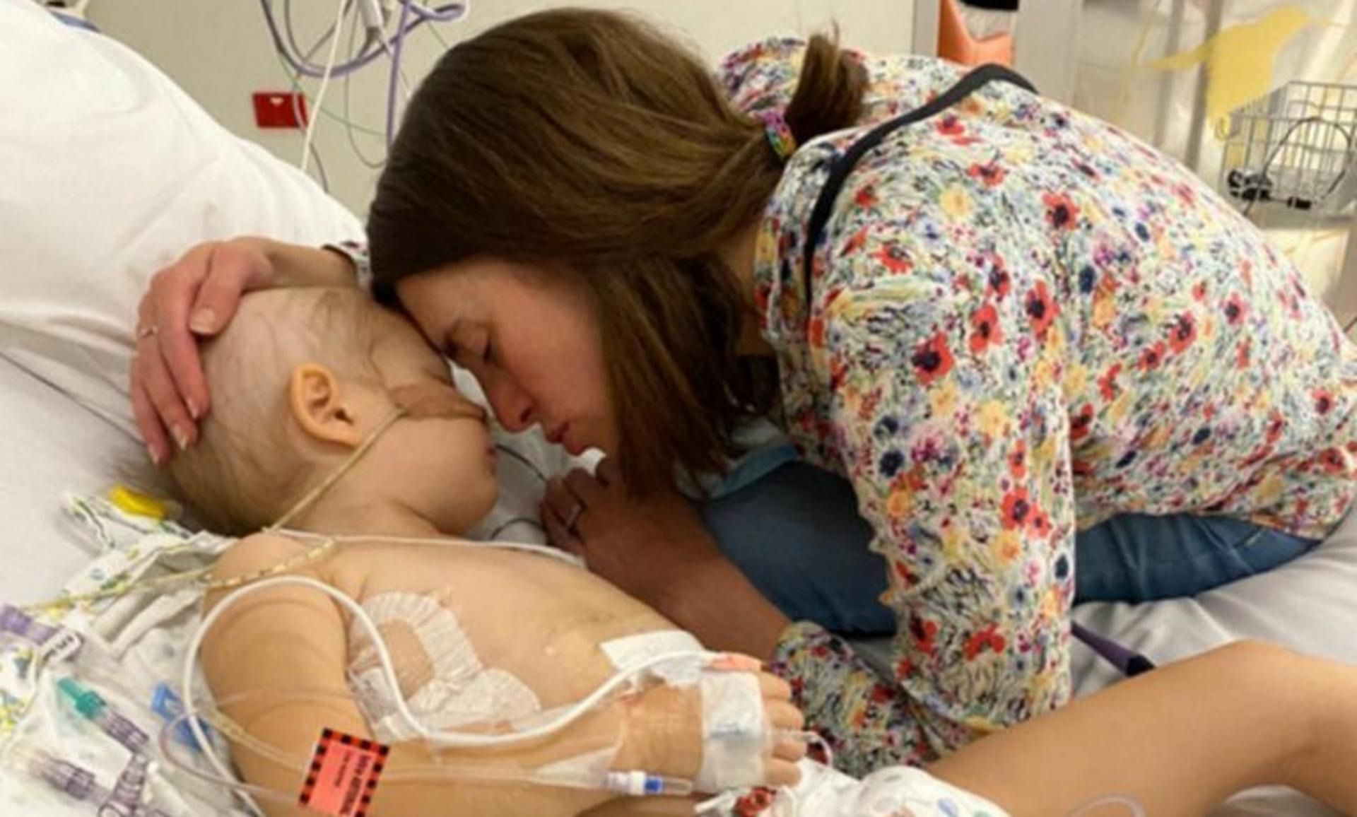 Okazało się, że dziewczynka cierpi na złośliwy nowotwór nerki