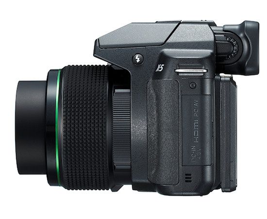 Lustrzanka w wersji mini? Nie, to nowy kompakt Pentax X-5 3