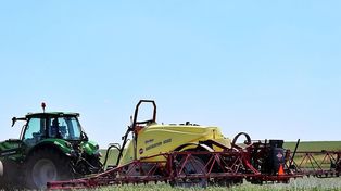 Bydgoszcz: Diagnosta z 120 zarzutami. Fałszował przeglądy opryskiwaczy