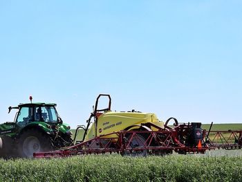 Bydgoszcz: Diagnosta z 120 zarzutami. Fałszował przeglądy opryskiwaczy