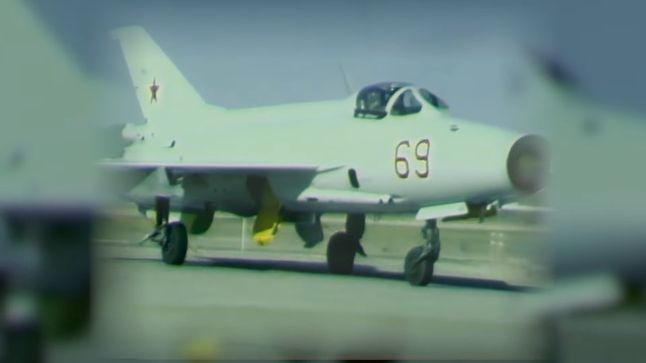MiG 21 (YF-110) z 4477 Dywizjonu "Red Eagels", baza Tonopah