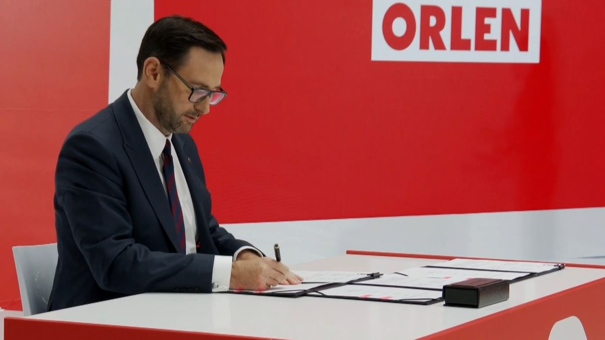 Prezes PKN Orlen Daniel Obajtek podpisał umowę o strategicznym partnerstwie z GE Renewable Energy