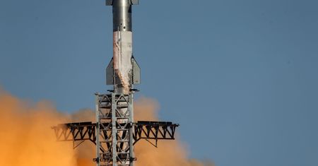 SpaceX szykuje pierwszy lot orbitalny Starshipa. Na pokładzie 26 Starlinków V3