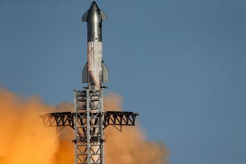 SpaceX szykuje pierwszy lot orbitalny Starshipa. Na pokładzie 26 Starlinków V3