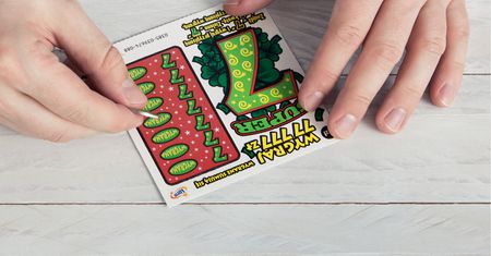 Bezdomny wygrał na zdrapce 40 tys. zł. Przykry finał w Bydgoszczy