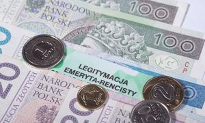 3800 emerytów ze specjalnym świadczeniem. ZUS podał nowe dane