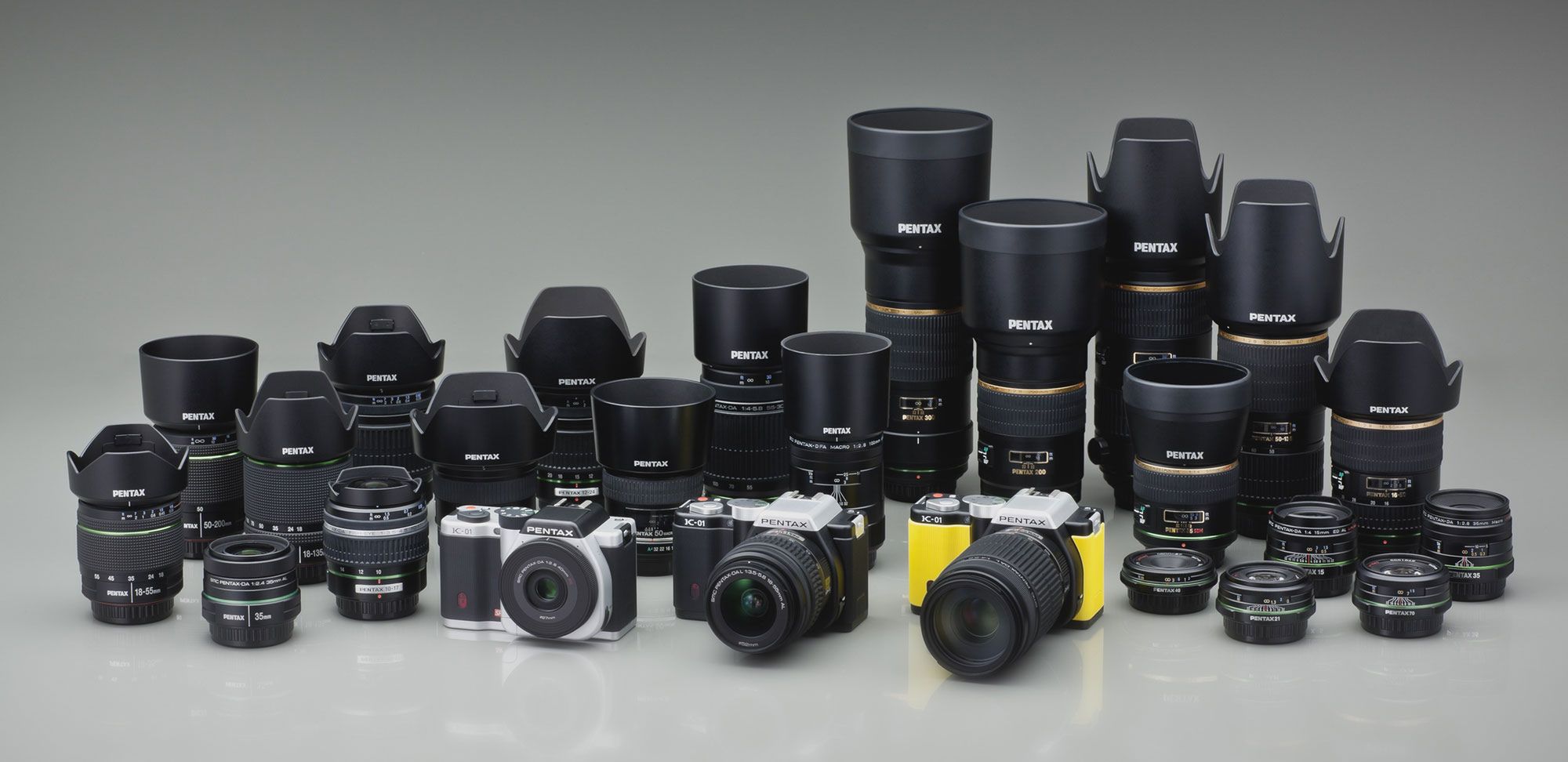 Pentax K-01 - matryca i obiektywy z lustrzanek, design z wyższej półki 11