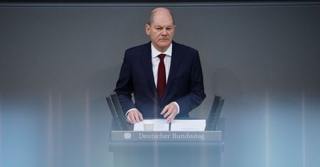 Kanclerz Niemiec chce szybkiej budowy terminali LNG. "Zmienimy kurs"