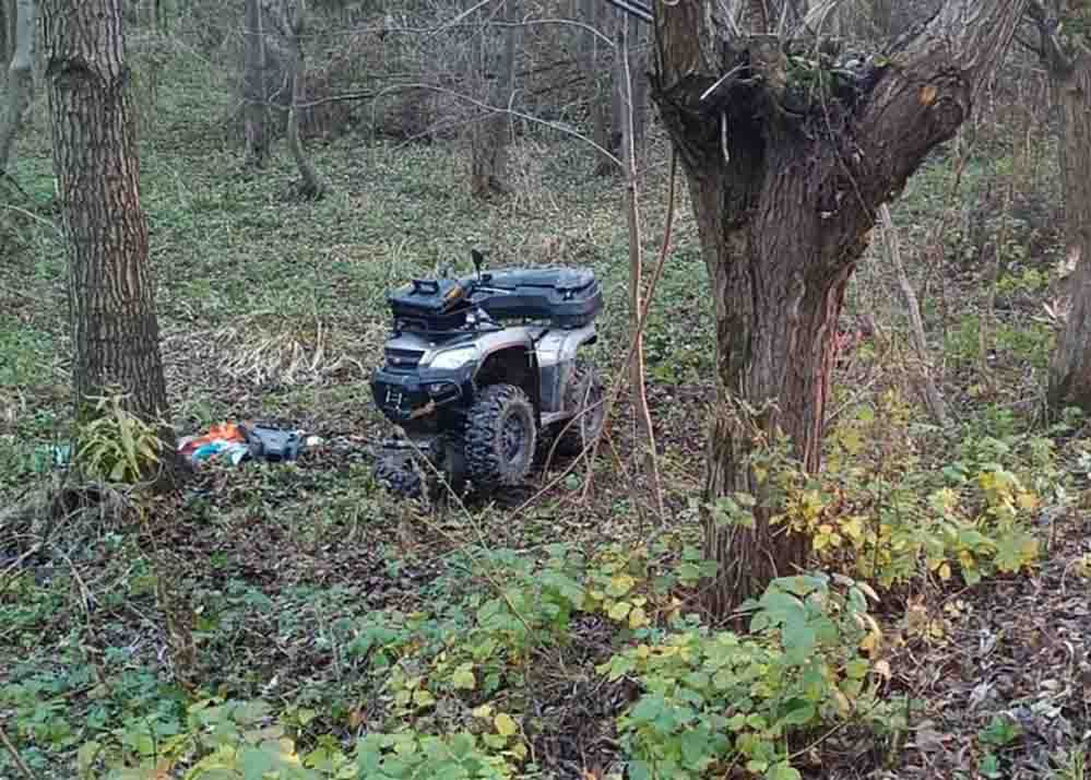 Nałęczów: Koszmarny wypadek na quadzie. 50-latek walczy o życie