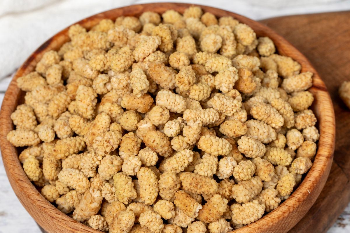 Zaparzam jak herbatę i piję. Zmniejsza ochotę na słodkie, pomaga poczuć się lżej