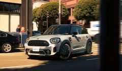 Mini promuje się hasłem „Frajda bez kompromisów"