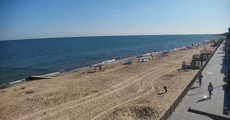 Była godzina 9:20. Aż przetarliśmy oczy na widok plaży w Sarbinowie
