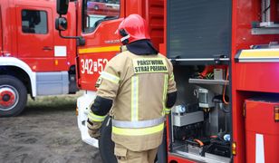 Pożar i eksplozje na A6. Płonęły dwa czołgi