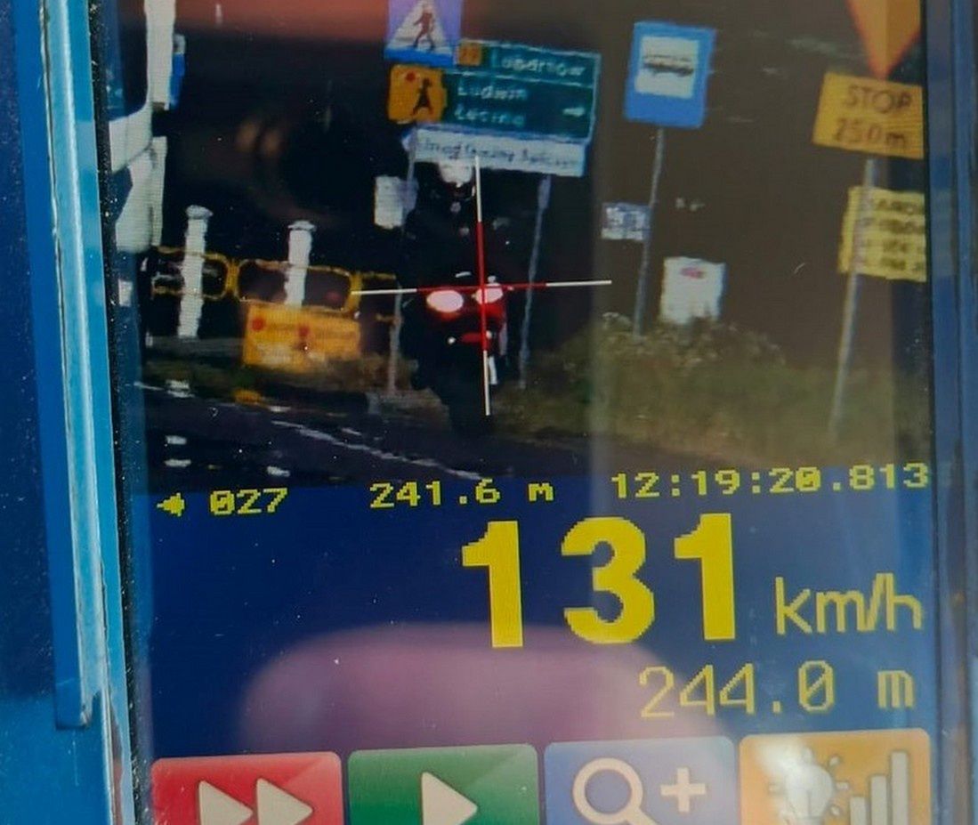 Kijany: Pędził w terenie zabudowanym. Motocyklista stracił prawo jazdy