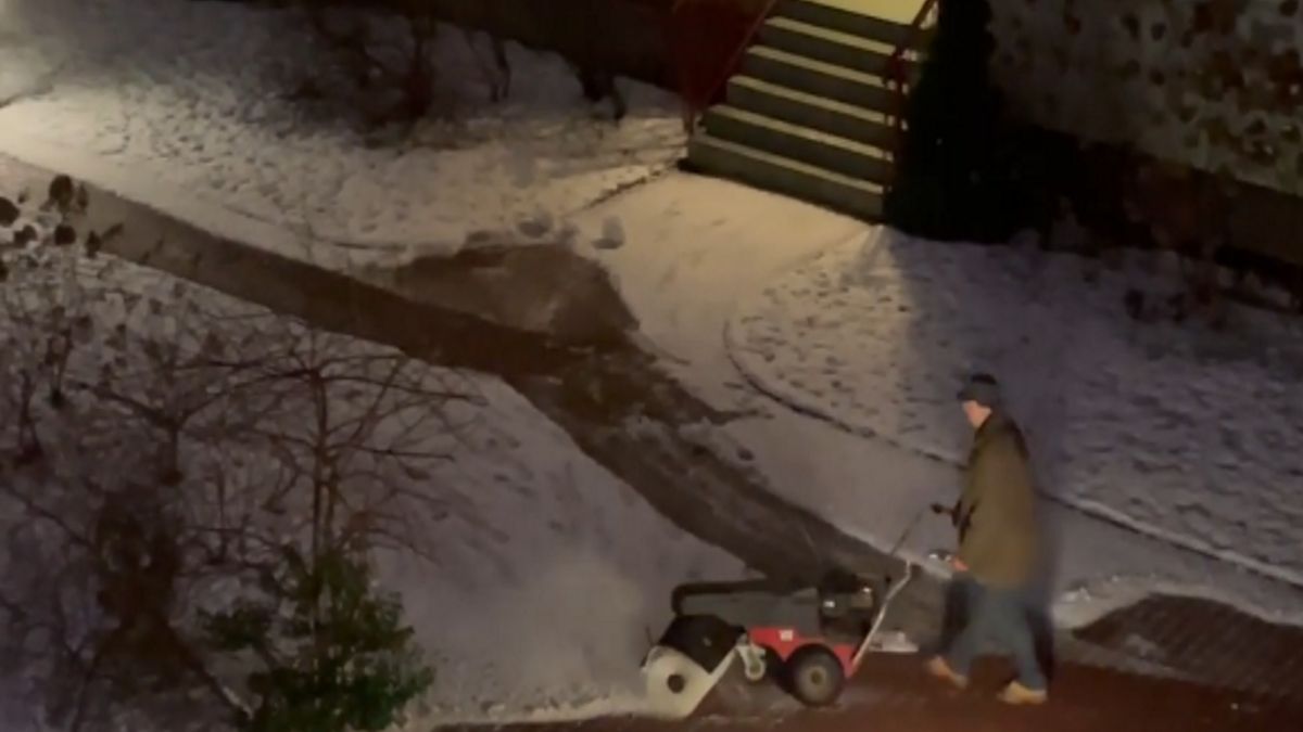 Screen z filmiku Sowińskiej