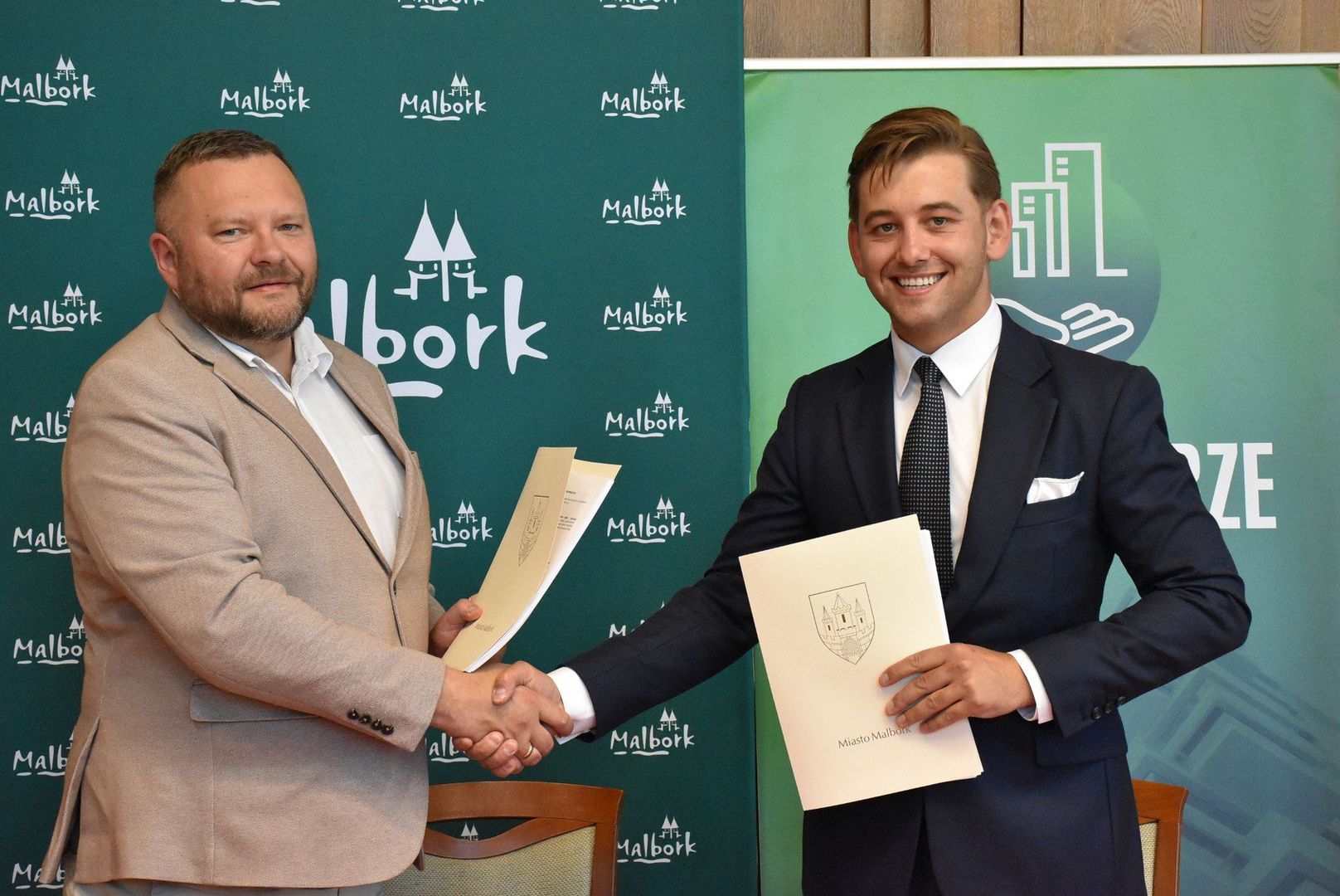 Podpisana umowa na budowę osiedla SIM w Malborku