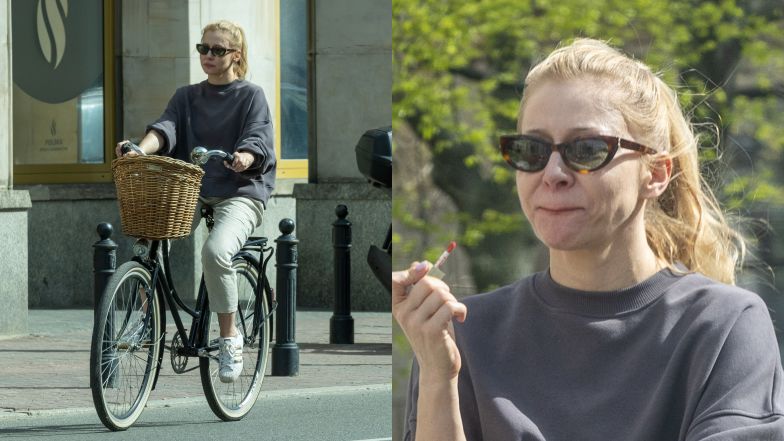 Katarzyna Warnke mknie przez miasto na rowerze