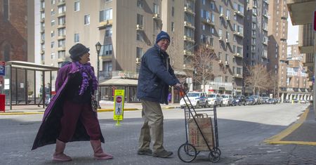 Emerytura w USA. Policzyli, ile trzeba mieć pieniędzy, by żyć komfortowo