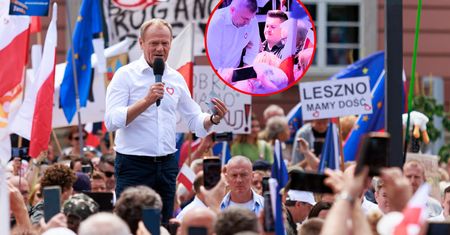 Ludzie mdleli na wiecu Tuska we Wrocławiu. Policja podsumowuje