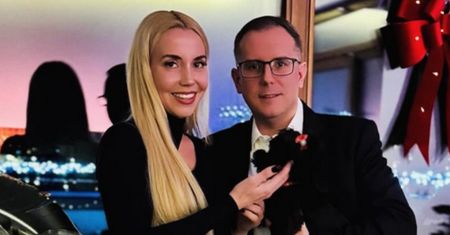 Marianna Schreiber imprezuje z Przemysławem Czarneckim i upewnia się, że wyglądają lepiej niż podczas wywiadu: "Mam nadzieję, że teraz LEPSZY OUTFIT"