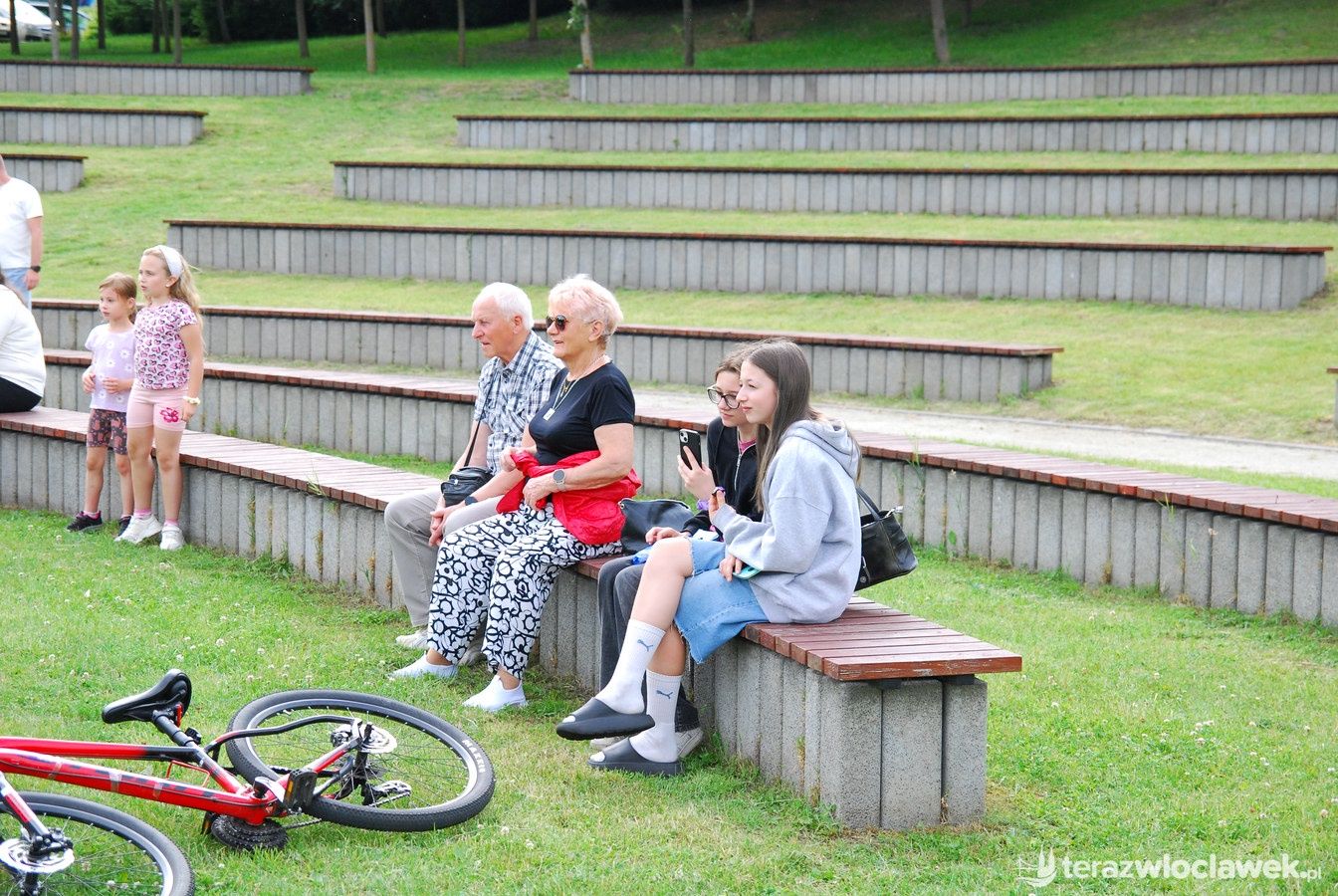 Piknik charytatywny dla Arturka na Słodowie