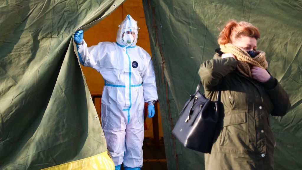 Koronawirus w Polsce. Co z ograniczeniami? 