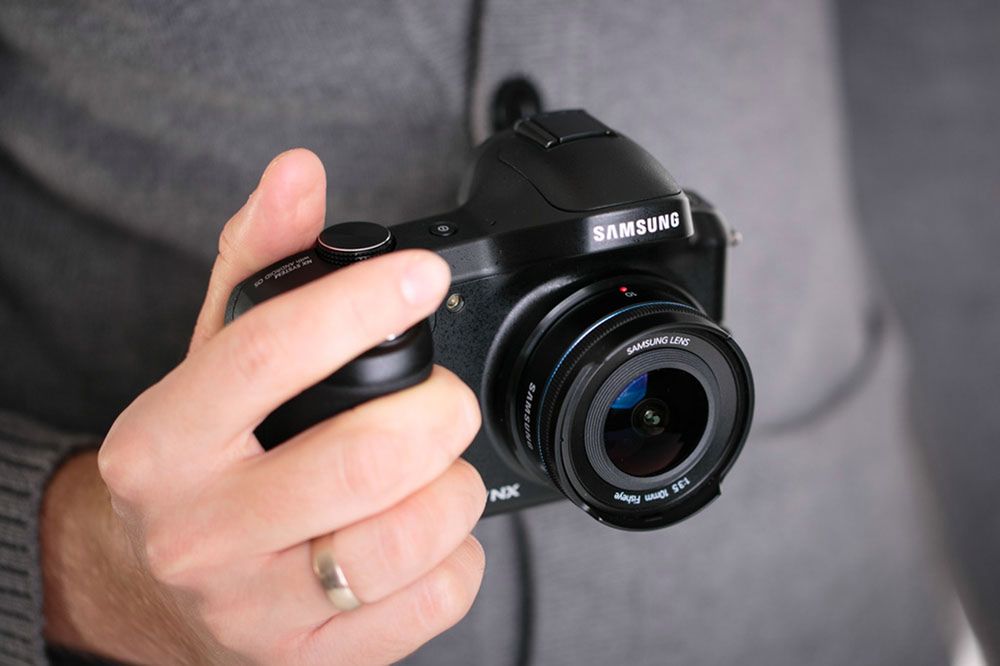 Samsung Galaxy NX – test pierwszego bezlusterkowca z Androidem, Wi-Fi i LTE [test] 18