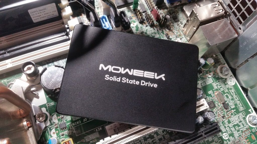 Chińskie cuda: SSD moweek M41 60 GB MLC — mini recenzja