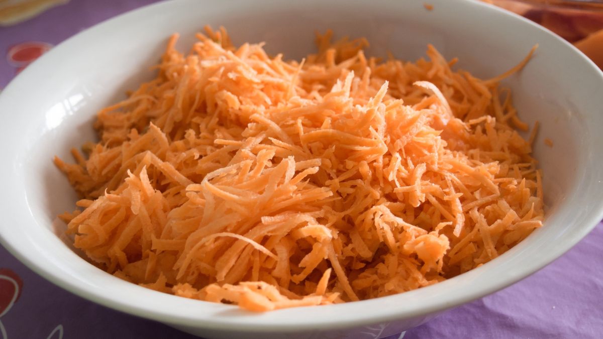 Grated Fresh Carrots Background
Grated Fresh Carrots Background
AndreaScala
Healthy Eating, Grated, Raw Food, Organic, Biology, Backgrounds, Freshness, Orange Color, Slice, Nature, Close-up, Carrot, Vegetable, Food