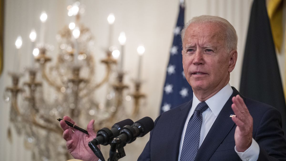 Joe Biden uważa, że sankcje za Nord Stream 2 nie mają sensu 