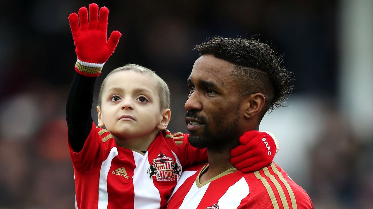 Bradley Lowery i Jermaine Defoe 
