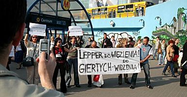 Polityczny flash mob w stolicy