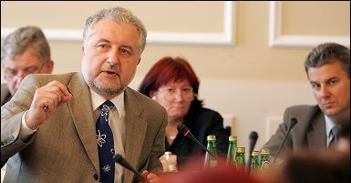 Komisja Sprawiedliwości za kandydaturą Rzeplińskiego na RPO