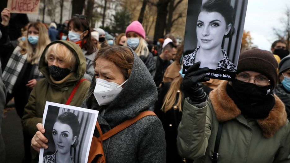 Protest po śmierci 30-letniej Izy z Pszczyny 