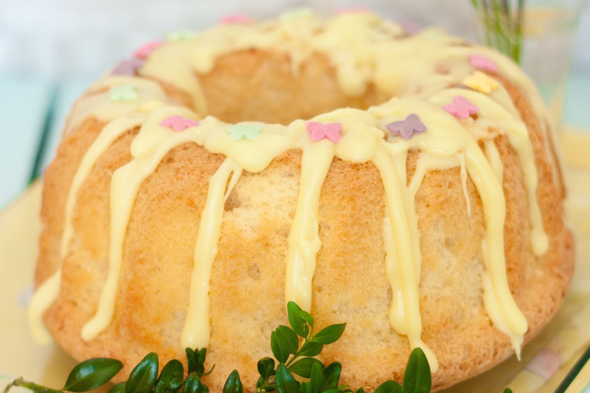 Babkę cytrynową robię z miodem. W ten sposób nawiązuję do staropolskiej tradycji