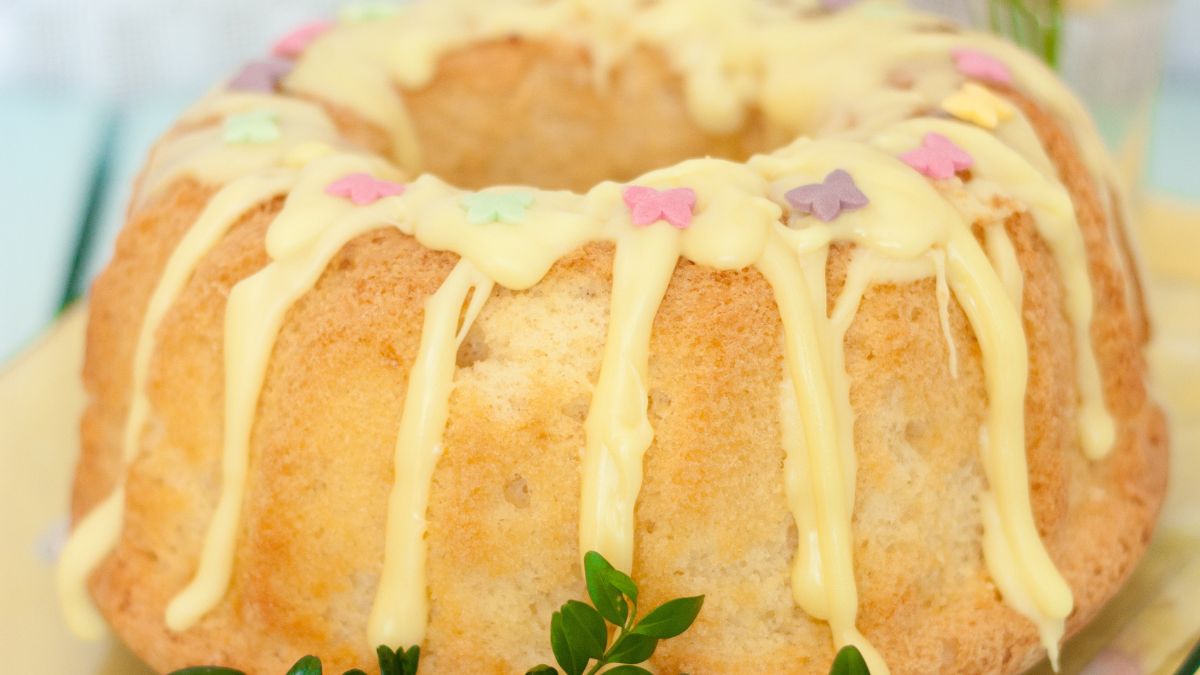 Babka cytrynowa z miodem jest delikatna i cudownie pachnie