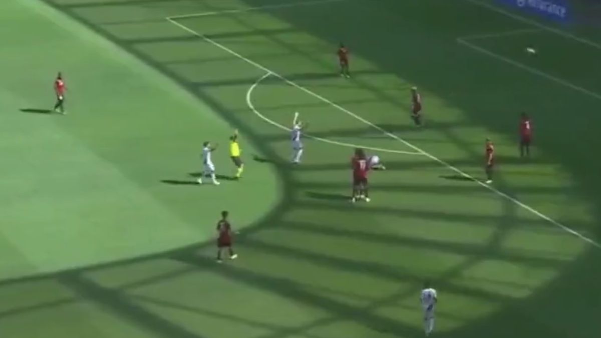 Obejrzał najszybszą czerwoną kartkę w historii ligi