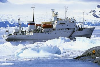 Norwegia zajęła rosyjski statek na Svalbardzie. Rosja mówi o piractwie