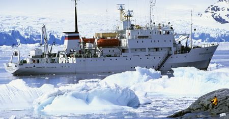 Norwegia zajęła rosyjski statek na Svalbardzie. Rosja mówi o piractwie