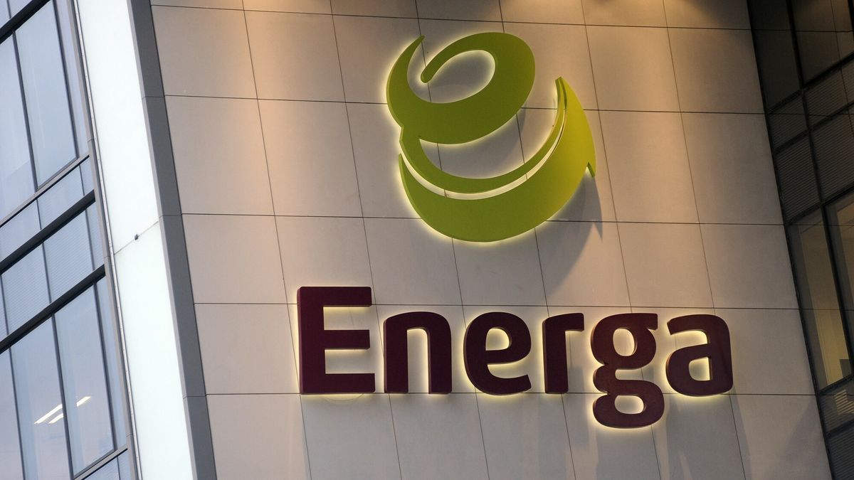 reporter8_baza
23.12.2014 Gdansk Olivia Business Centre Gdansk Olivia Gate Nz siedziba Grupy Kapitalowej Energa SA zajmujacej sie wytwarzaniem , dystrybucja i sprzedaza energii elektrycznej i cieplnej dostarczajac ja ponad 2,8 mln odbiorcom co stanowi 17 procent rynku sprzedazy energii elektrycznej . Grupa jest tez sponsorem klubow sportowych i wydarzen kulturalnych Fot. Wojciech Strozyk/REPORTER
Wojciech Strozyk/REPORTER