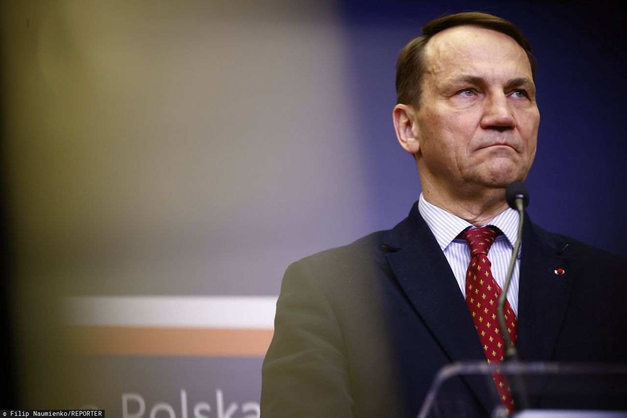 Sikorski komentuje słowa Dudy ws. Trumpa. "Pochlebstwo nic nie kosztuje"