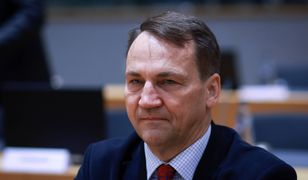 Węgry zatrzymały pomoc dla Ukrainy. Sikorski apeluje do Dudy