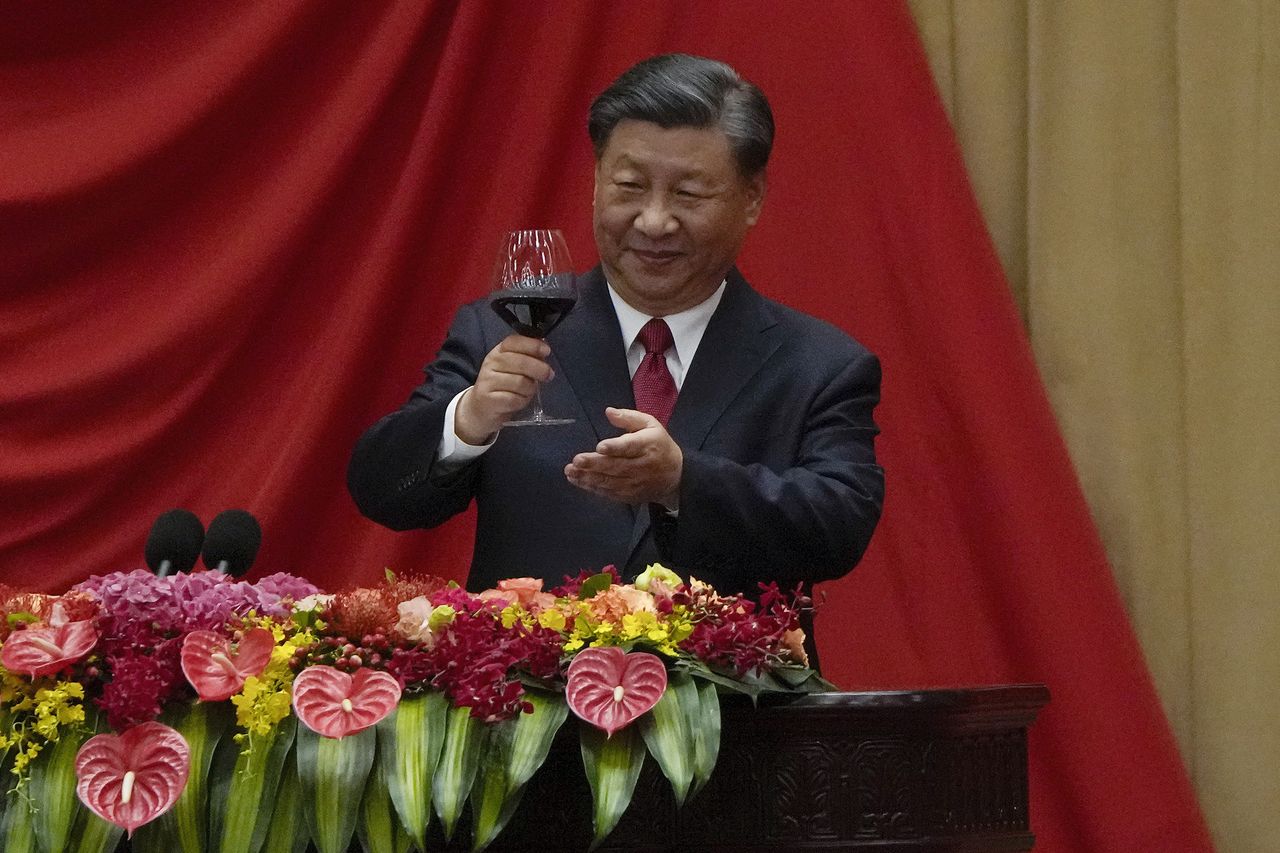Działo się w środę w nocy. Wielki zwrot w Chinach. Xi zmienił ton wobec mocarstwa